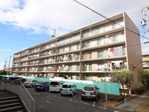 桃山住宅12号棟（402）外観写真