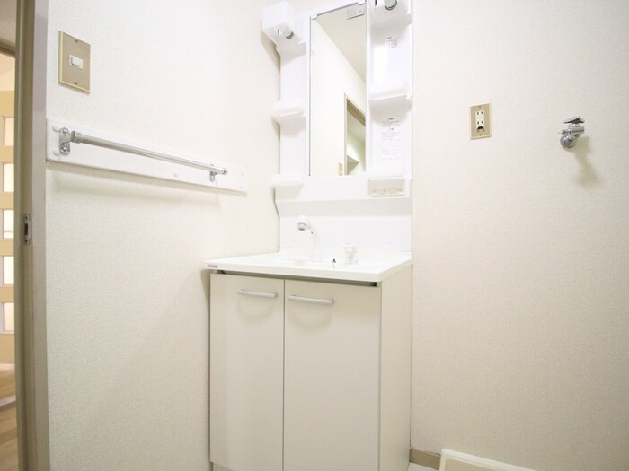 物件内観写真13　(洗面)