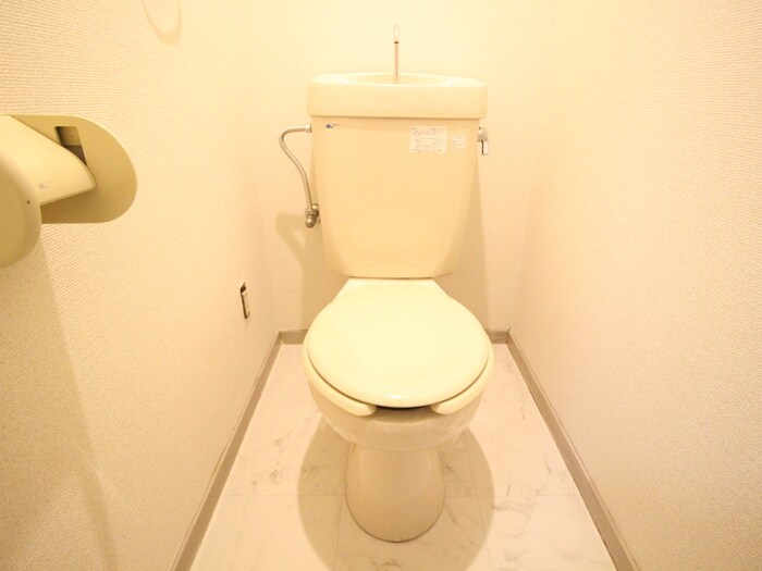 物件内観写真14　(トイレ)