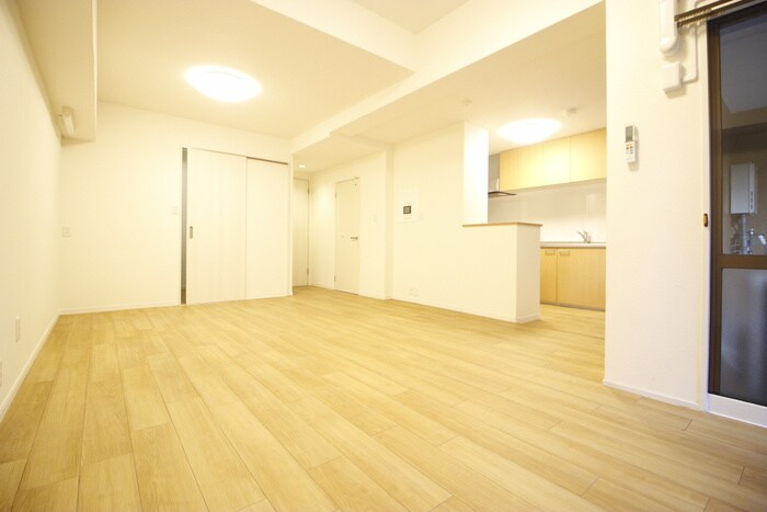 物件内観写真11　(内観写真)