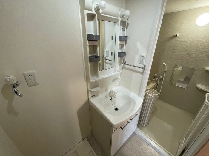 物件内観写真14　(洗面)