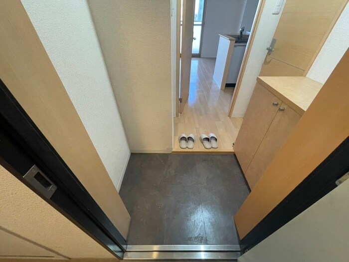 物件内観写真17　(玄関)