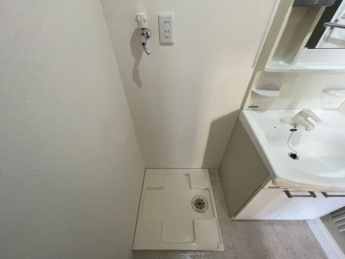 物件内観写真20　(洗濯機置場)