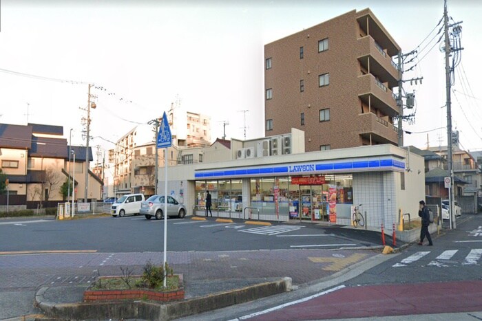 ローソン東区芳野3丁目店