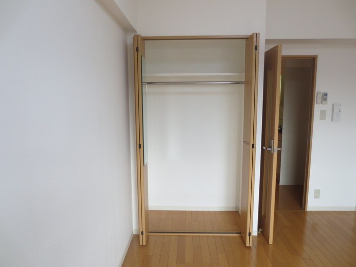 物件内観写真16　(収納)