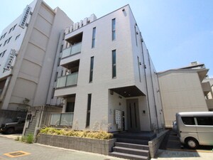エミ－ル神宮外観写真