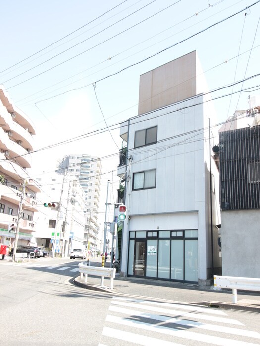 物件外観写真6　(外観写真)