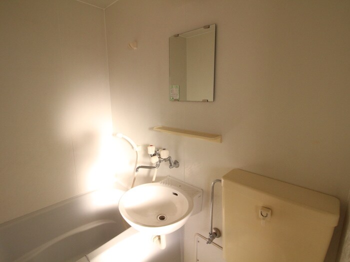 物件内観写真11　(洗面)