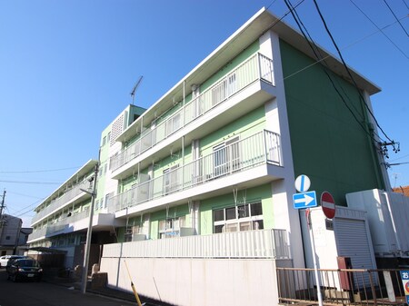 Ｒｅｓｕｒｇｅ２３外観写真