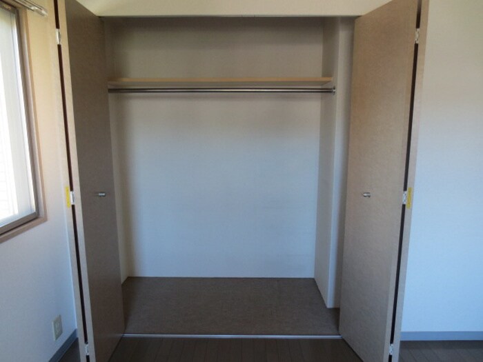 物件内観写真9　(収納)