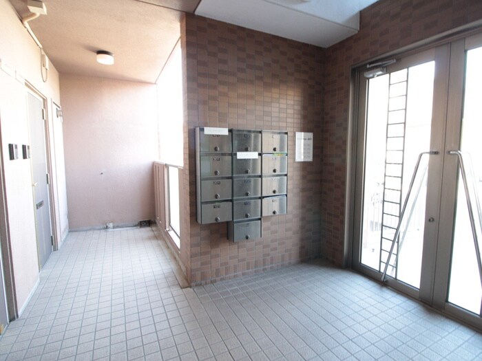 物件外観写真3　(建物設備)