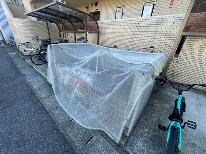 物件外観写真3　(建物設備)