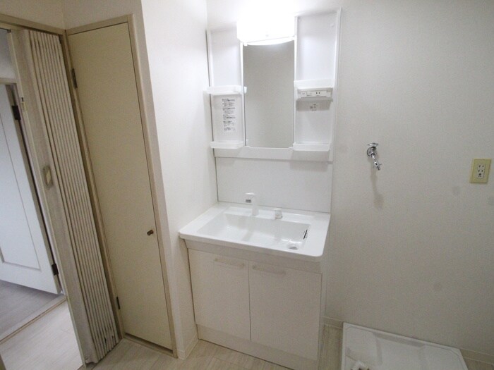 物件内観写真13　(洗面)