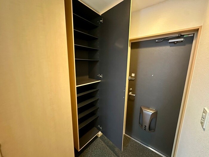 物件内観写真19　(靴箱)