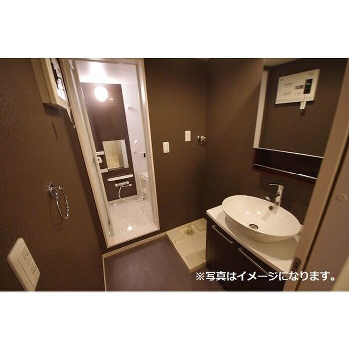 物件内観写真5　(洗面)