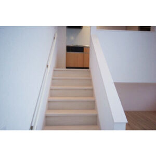 物件内観写真9　(廊下)