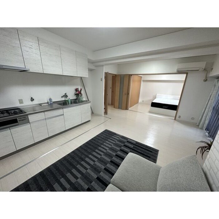 物件内観写真6　(居室)