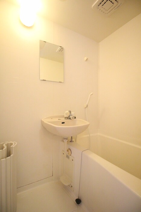 物件内観写真12　(バス／シャワールーム等)