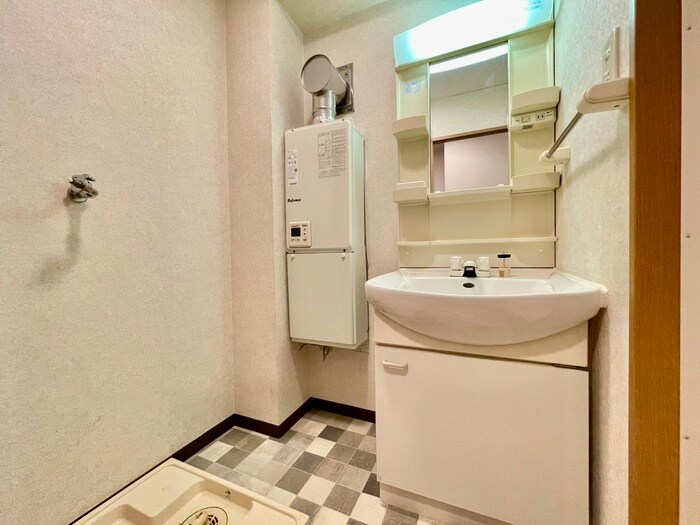 物件内観写真19　(洗面)