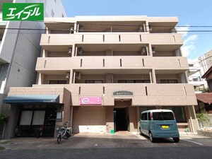 新栄サンハイツ外観写真
