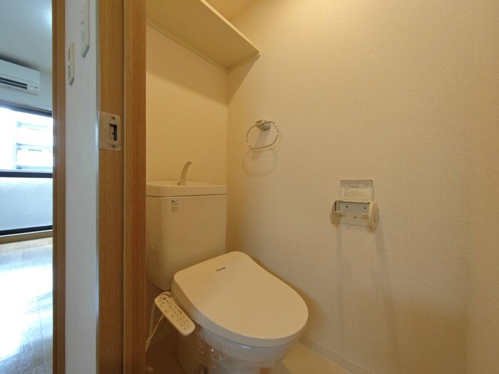 物件内観写真12　(トイレ)