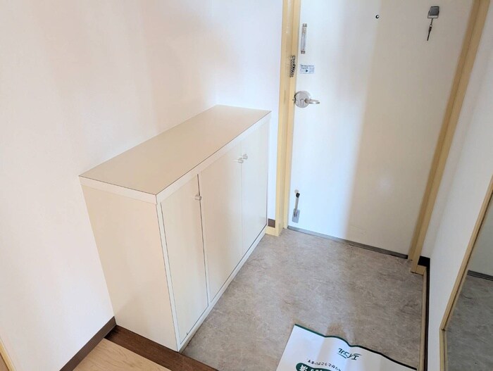 物件内観写真18　(靴箱)