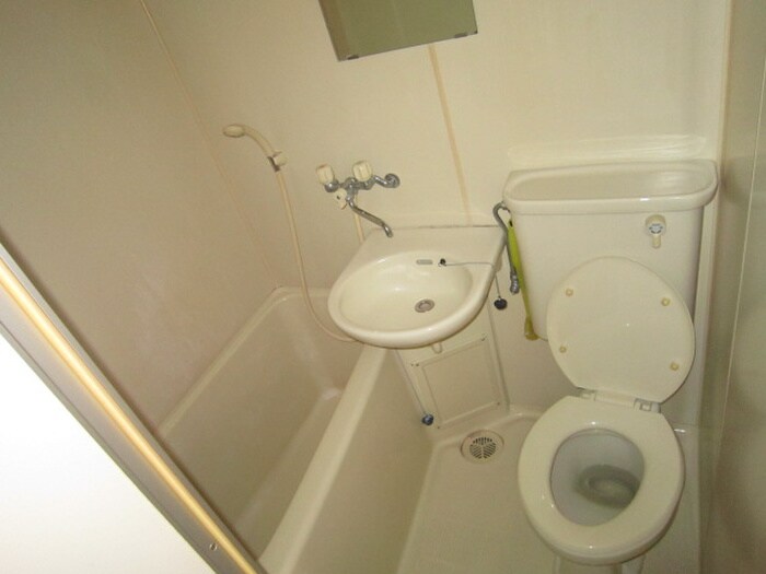 物件内観写真11　(洗面)