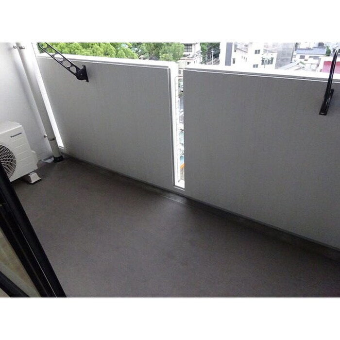 物件内観写真7　(ベランダ・バルコニー)