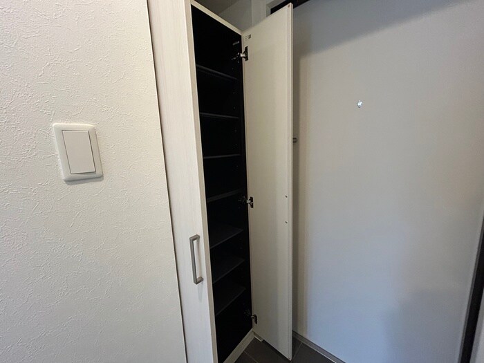 物件内観写真16　(靴箱)