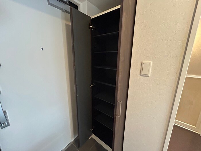 物件内観写真16　(靴箱)