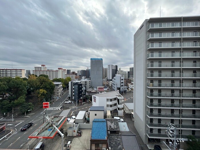 物件内観写真20　(室内からの展望)