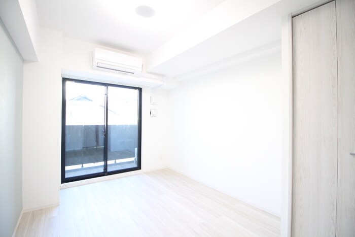 物件内観写真19　(居室)