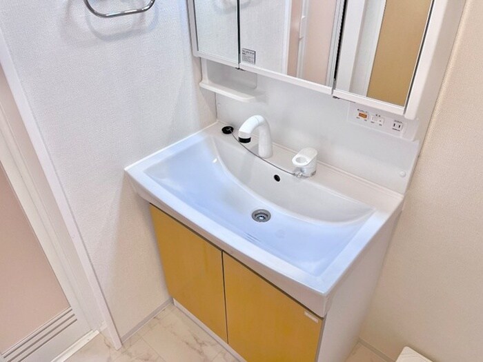 物件内観写真6　(洗面)