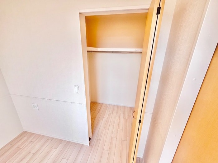 物件内観写真7　(収納)