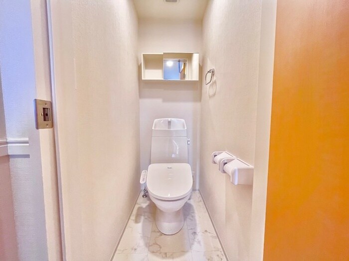 物件内観写真9　(トイレ)