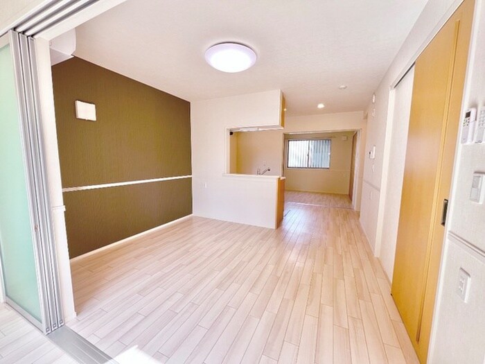 物件内観写真12　(居室)