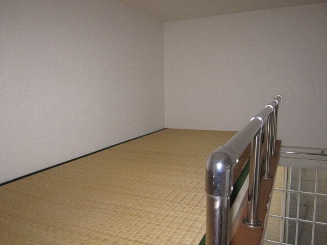 物件内観写真15　(居室)