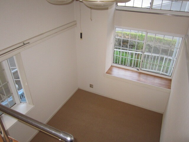 物件内観写真16　(居室)