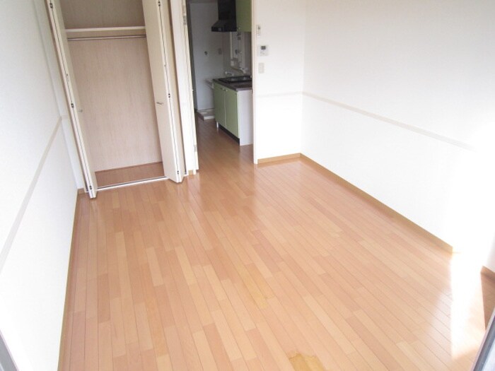 物件内観写真7　(居室)