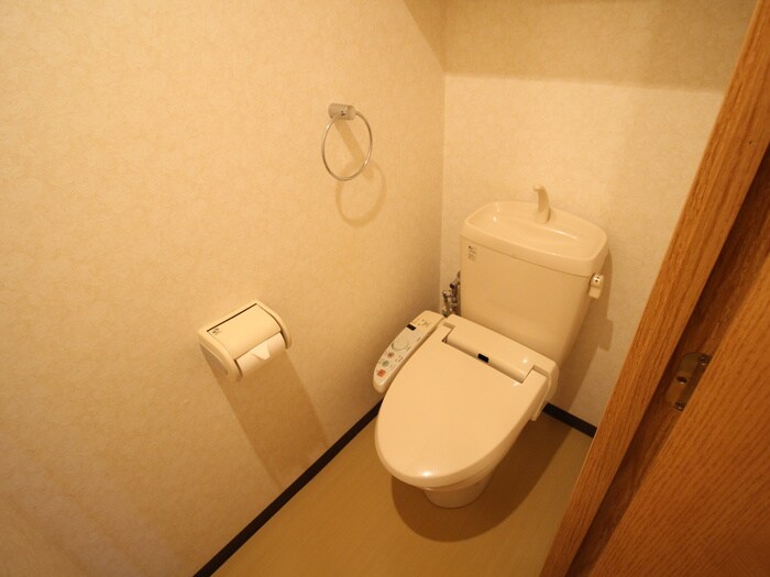 物件内観写真16　(トイレ)