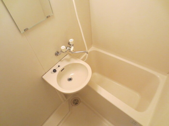 物件内観写真6　(バス／シャワールーム等)