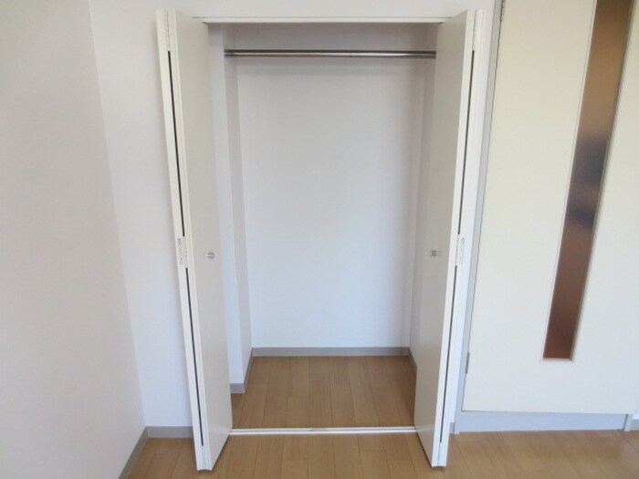 物件内観写真8　(収納)