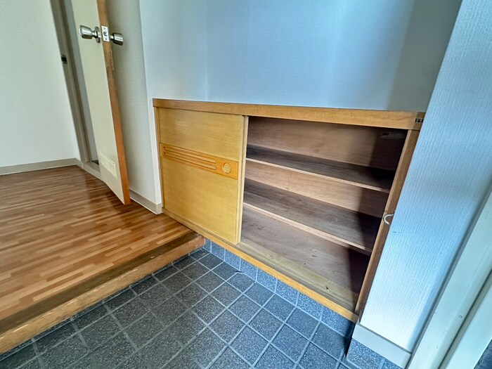 物件内観写真16　(靴箱)