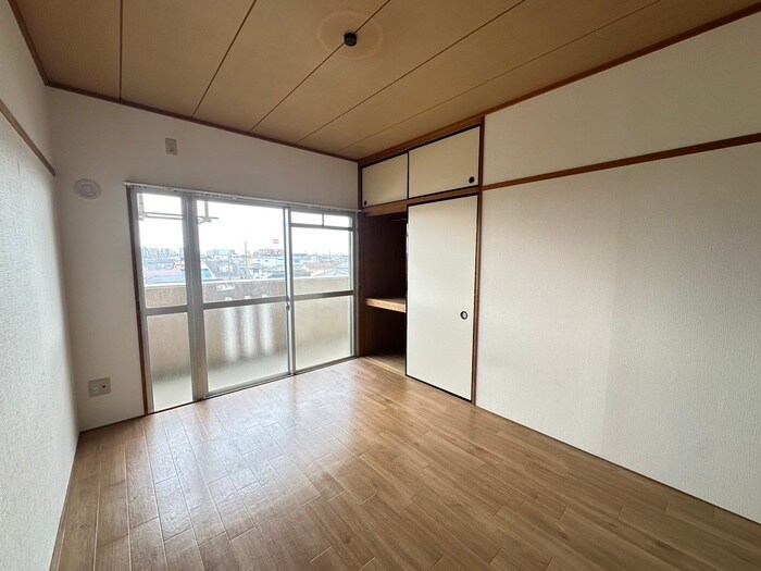 物件内観写真21　(居室)