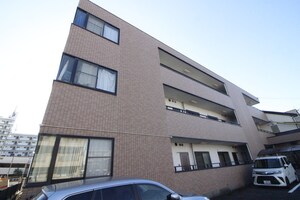 グローリアス松山外観写真