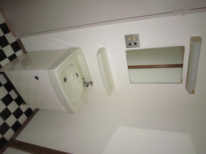 物件内観写真9　(洗面)