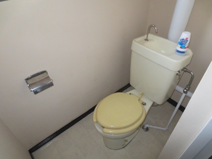 物件内観写真13　(トイレ)