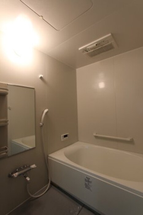 物件内観写真11　(バス／シャワールーム等)