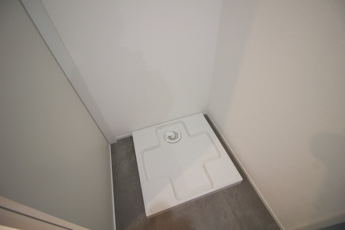 物件内観写真15　(洗濯機置場)