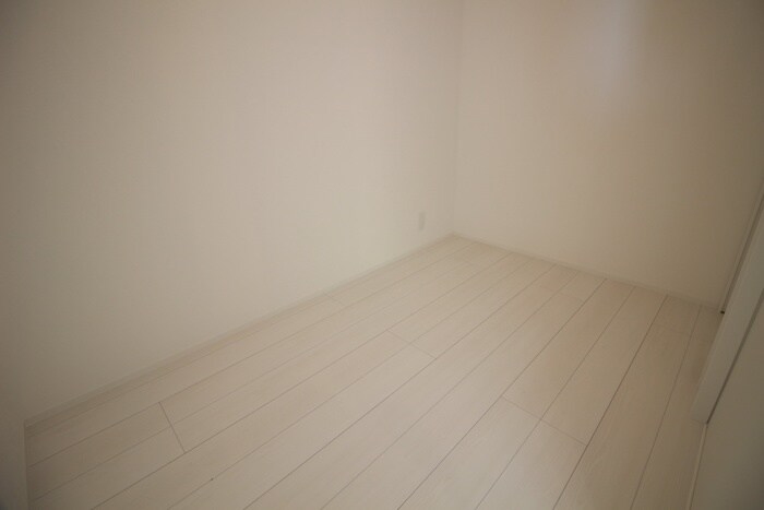 物件内観写真17　(居室)